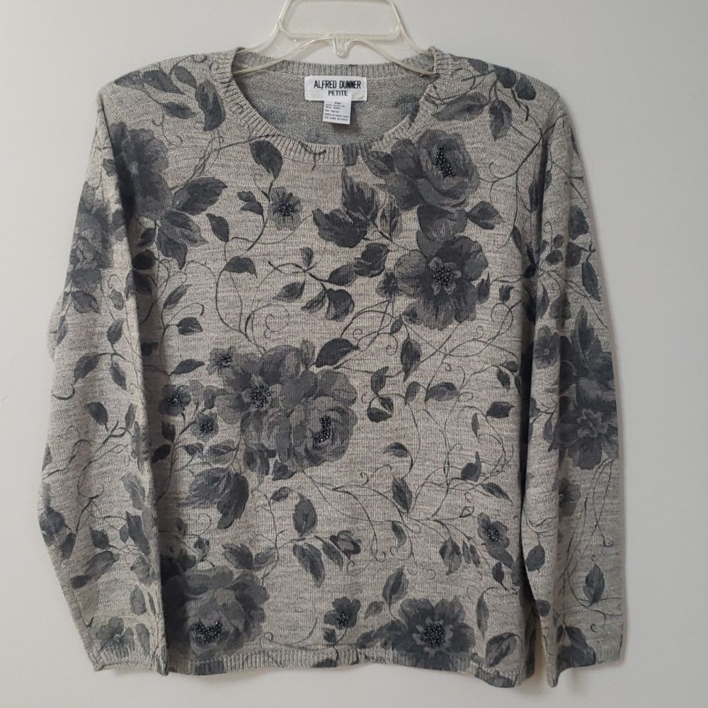 Alfred Dunner Sweater Womens PM Elegant Gray Floral Beaded Wool Blend Crew Neck